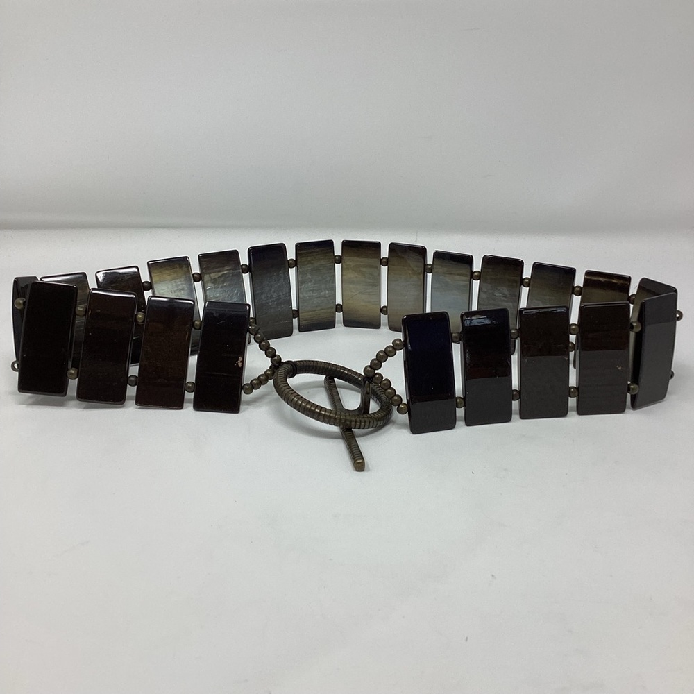 Gorgeous Vintage lucite belt 1970s